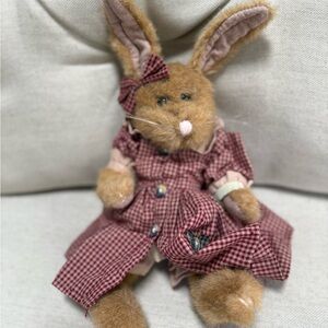 Boyds Bears Plaid Bunny with Bow